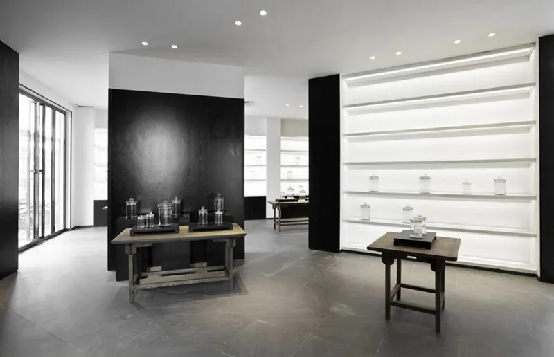 Mẫu trần thạch cao phẳng phòng trưng bày