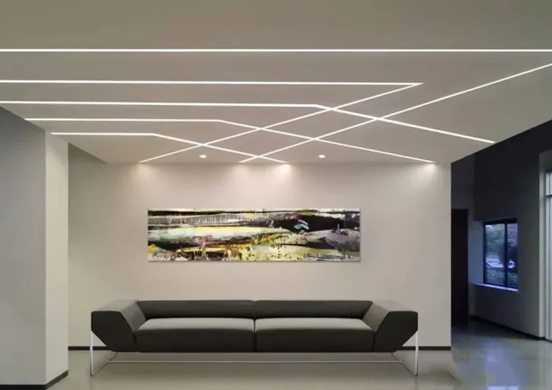 Mẫu trần thạch cao phẳng kết hợp đèn ray nam châm