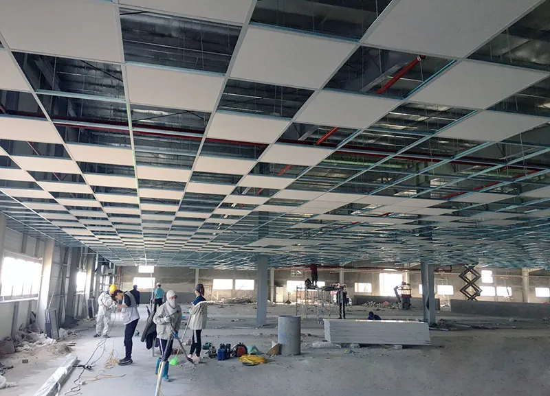 Giá trần thạch cao thả nhà xưởng